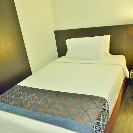 Vivo Hotel Kuantan Exterior foto